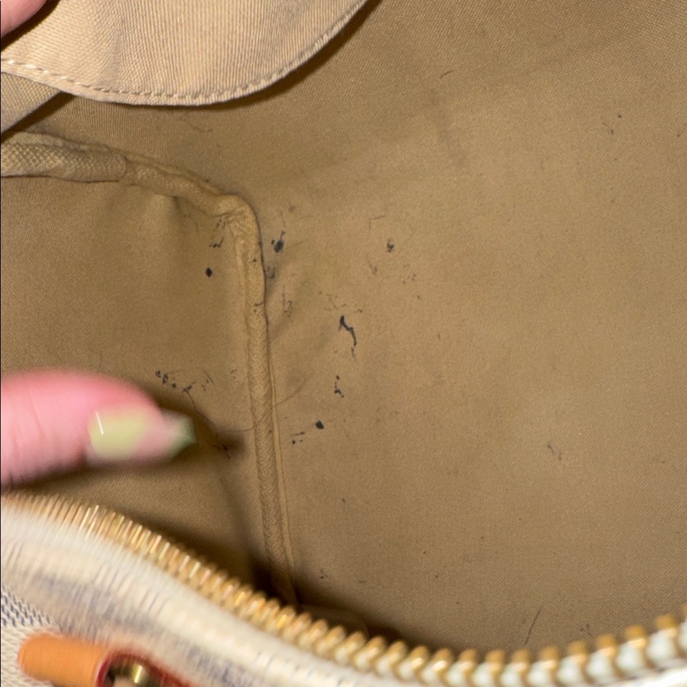 Louis Vuitton Speedy 30 - Picture 9 of 15